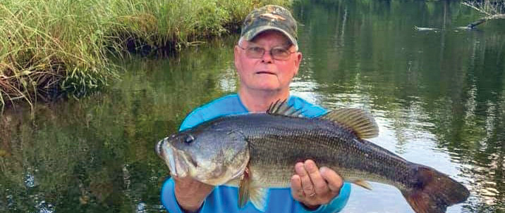 bass 24 rex lester.jpg